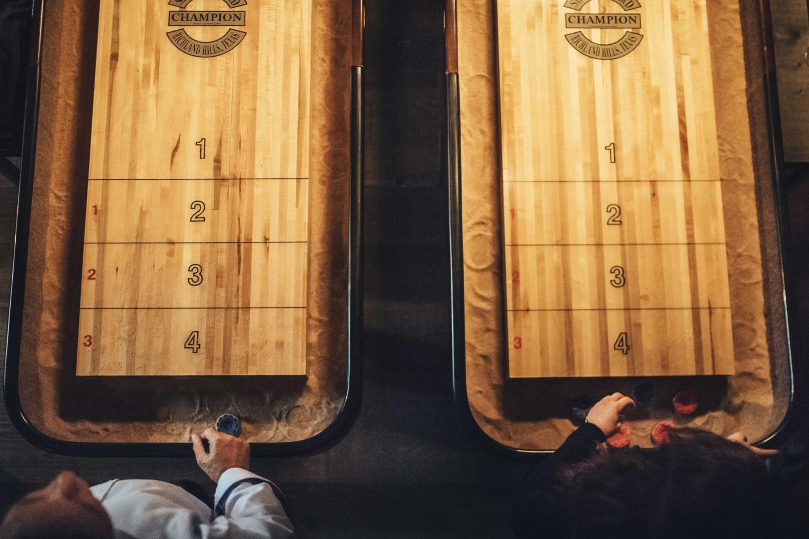 Billiardino Zürich West Shuffleboard